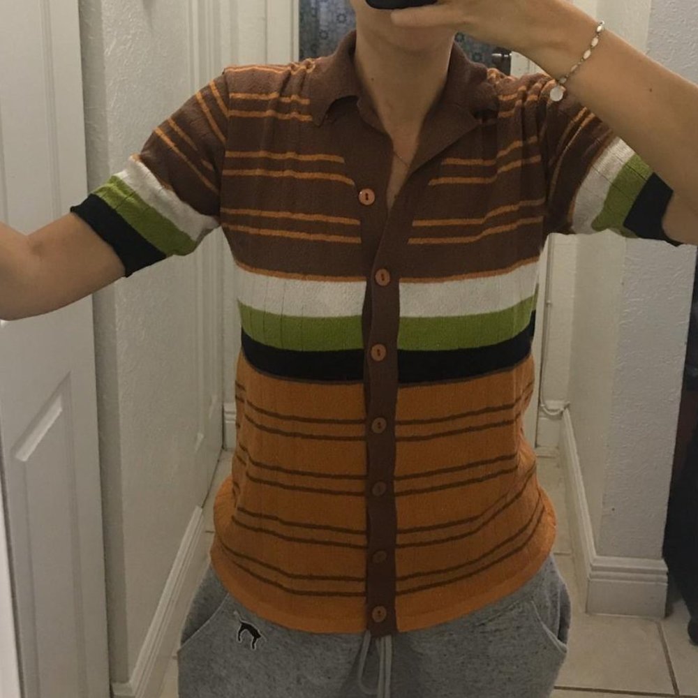 Vintage Striped button up Top size S/M - Picture 4 of 4